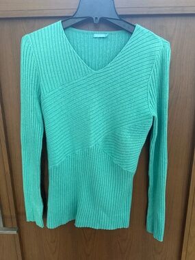 J McLaughlin sweater